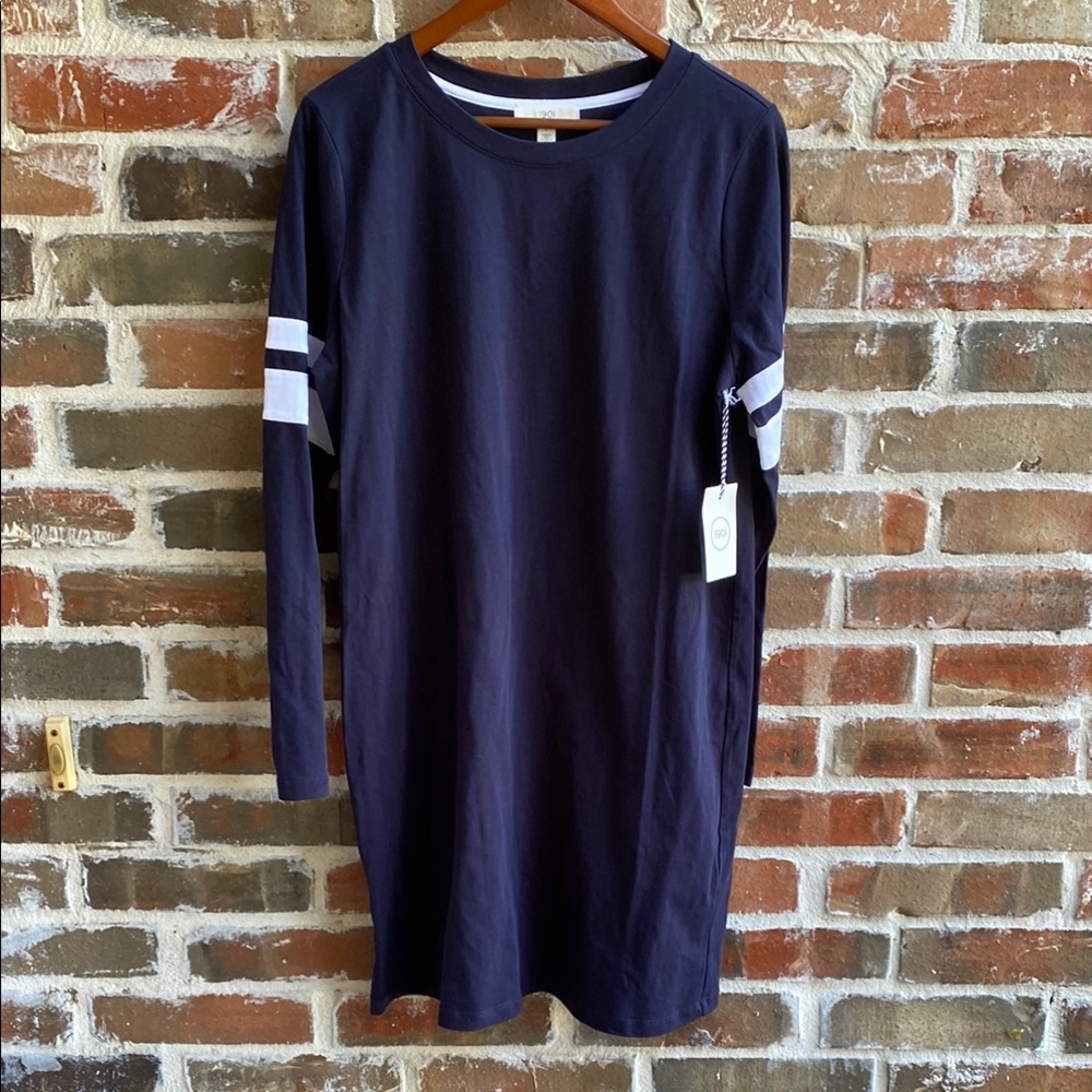 NEW⭐️1901 Tshirt dress Size L